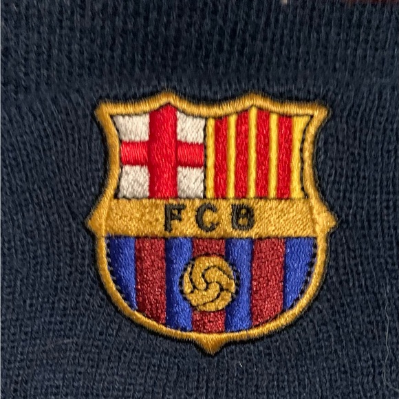 FC Barcelona Mens Stocking Cap, Like New - Picture 4 of 5